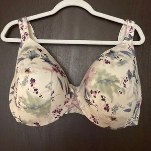 Cacique floral size 40 F bra